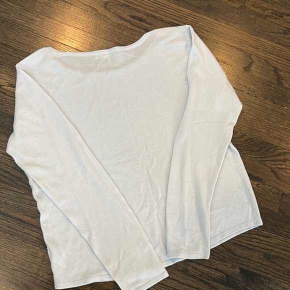 Classic Light Blue Boxy Long Sleeve Sweater by Liz Claiborne - Picture 5 of 7